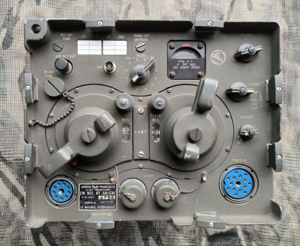 RT-68/GRC fr poste émetteur récepteur