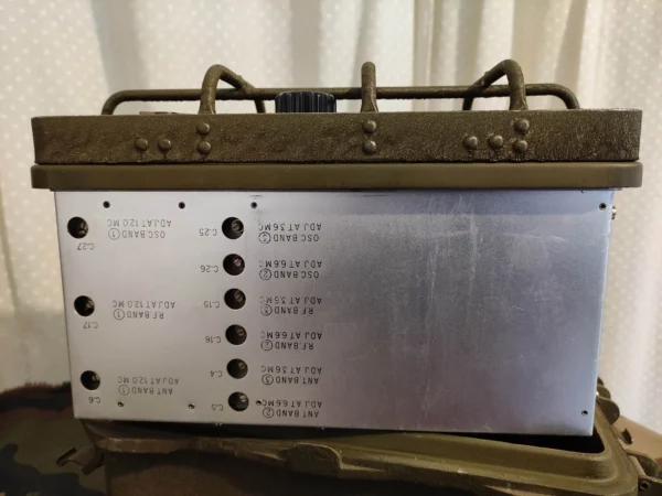 AN/GRC-9 - RT-77 émetteur et récepteur n°2